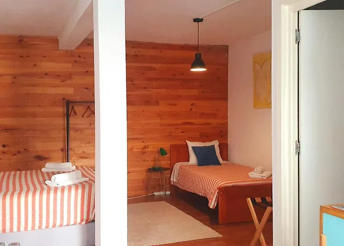 A-tipica 게스트하우스 Ponta Delgada