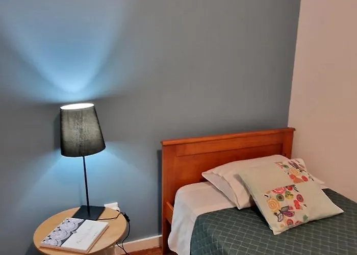 A-tipica 게스트하우스 Ponta Delgada