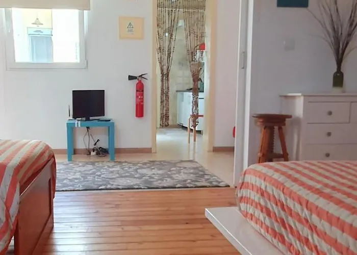 A-tipica 招待所 *